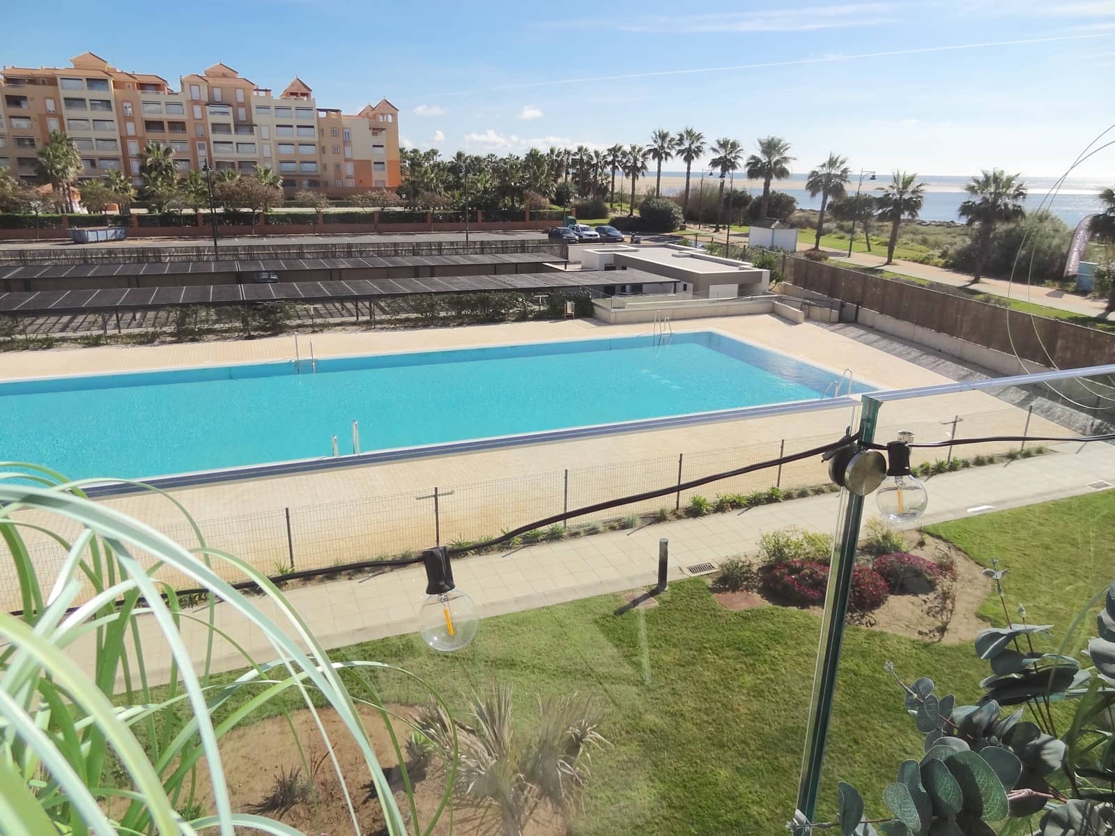 1 Zimmer Strandapartment zu vermieten in Isla Canela mit Pool Garage - 1.500 € (Ref: 7464683)
