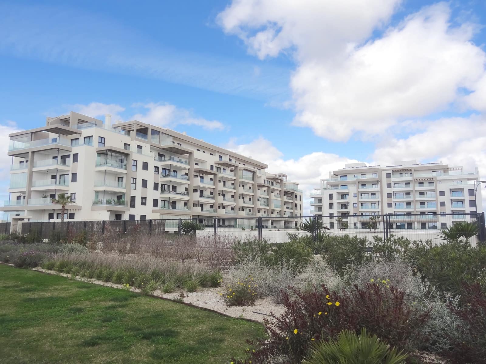 1 Zimmer Strandapartment zu vermieten in Isla Canela mit Pool Garage - 1.500 € (Ref: 7464683)