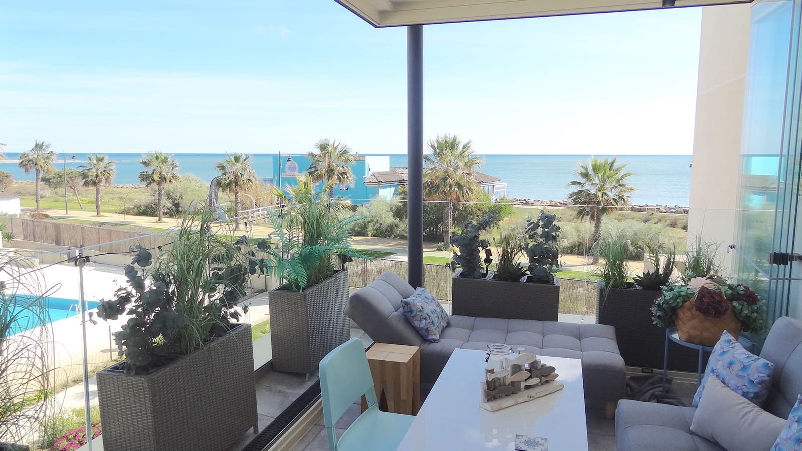 1 Zimmer Strandapartment zu vermieten in Isla Canela mit Pool Garage - 1.500 € (Ref: 7464683)