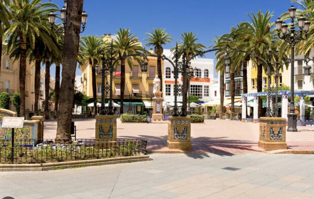 1 Zimmer Strandapartment zu vermieten in Isla Canela mit Pool Garage - 1.500 € (Ref: 7464683)