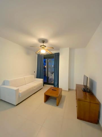 Apartamento de 3 habitaciones en Ayamonte en alquiler con piscina - 2.300 € (Ref: 8299146)