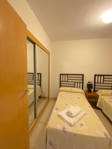 Apartamento de 3 habitaciones en Ayamonte en alquiler con piscina - 2.300 € (Ref: 8299146)