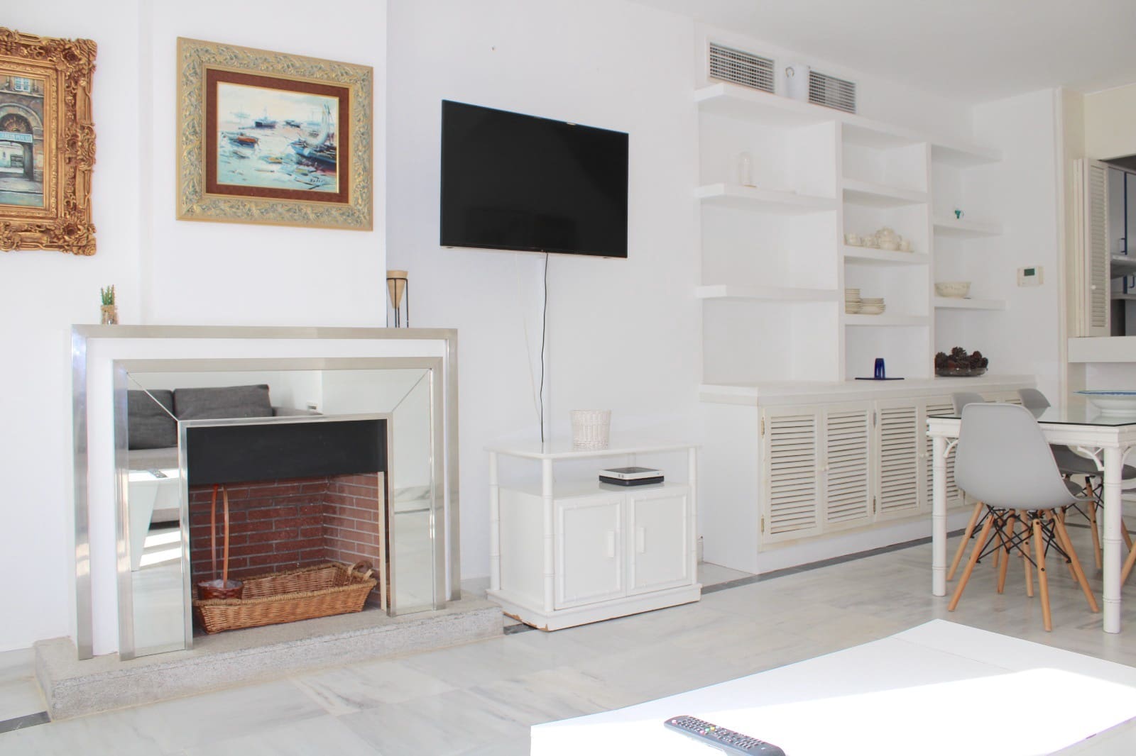 2 quarto Apartamento para arrendar em Marbella com piscina garagem - 1 800 € (Ref: 8325052)