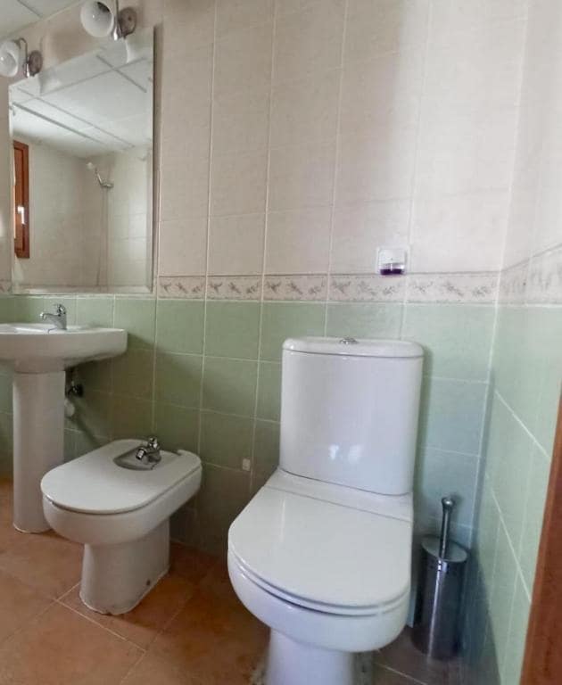 Apartamento de 3 habitaciones en Ayamonte en alquiler con piscina garaje - 700 € (Ref: 9438213)