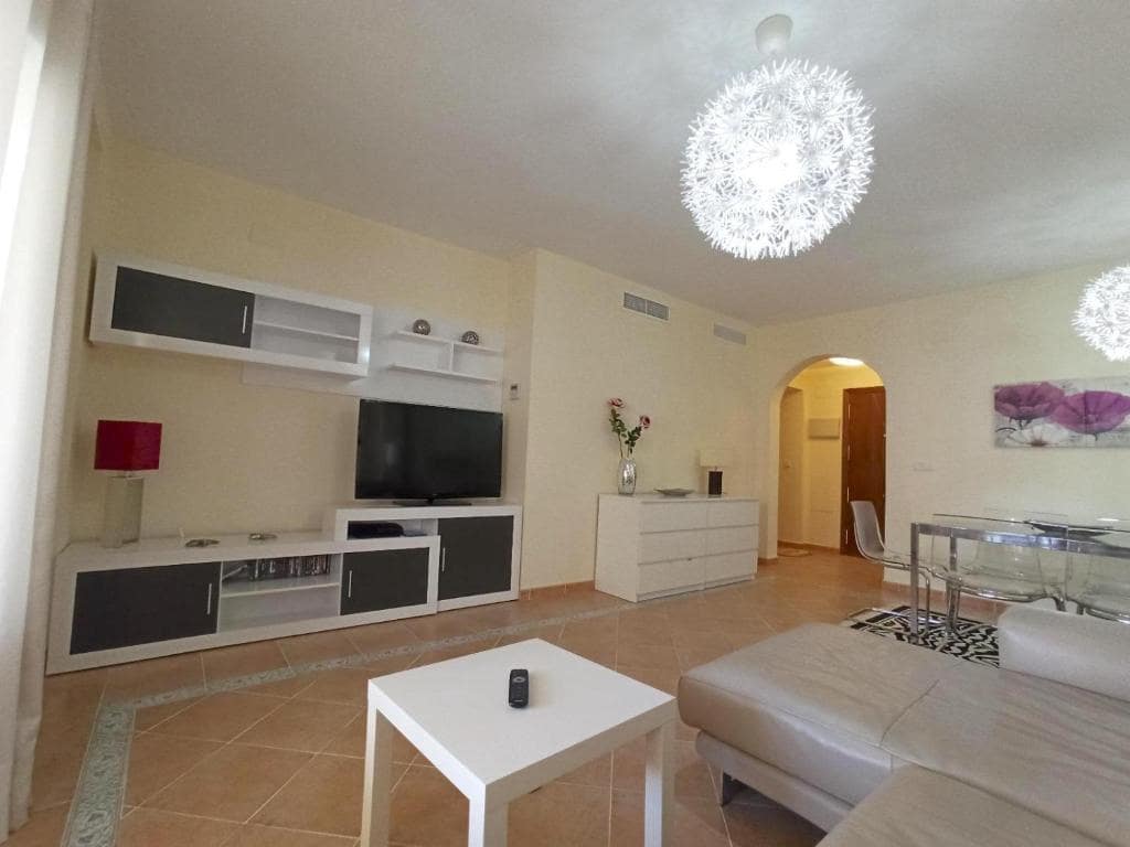 Apartamento de 3 habitaciones en Ayamonte en alquiler con piscina garaje - 700 € (Ref: 9438213)