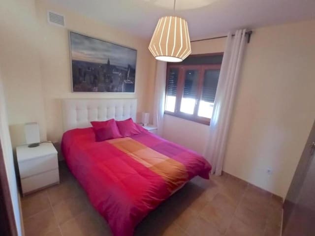 3 soveværelse Lejlighed til leje i Ayamonte med swimmingpool garage - € 700 (Ref: 9438213)