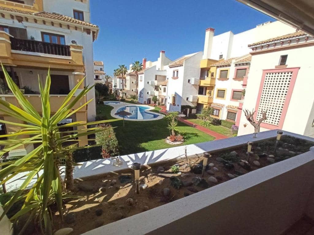 Apartamento de 3 habitaciones en Ayamonte en alquiler con piscina garaje - 700 € (Ref: 9438213)