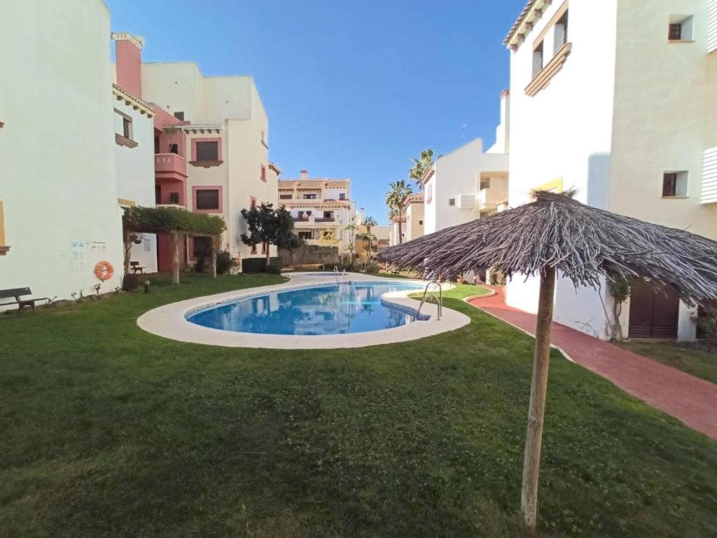 Apartamento de 3 habitaciones en Ayamonte en alquiler con piscina garaje - 700 € (Ref: 9438213)