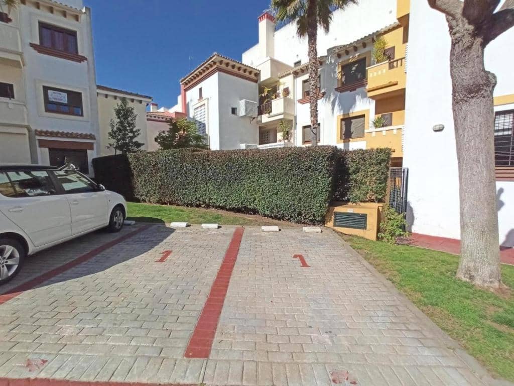 Apartamento de 3 habitaciones en Ayamonte en alquiler con piscina garaje - 700 € (Ref: 9438213)