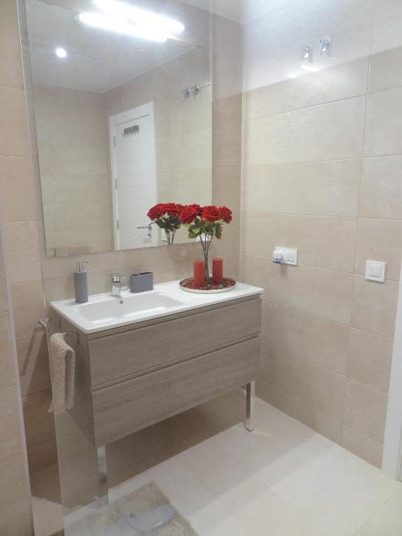 Apartamento de 1 habitación en Ayamonte en alquiler con piscina garaje - 850 € (Ref: 9438216)