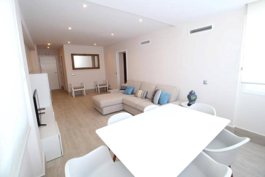 3 makuuhuone Huoneisto vuokrattavana paikassa Marbella mukana uima-altaan 
autotalli - 1 300 € (Ref: 9438258)