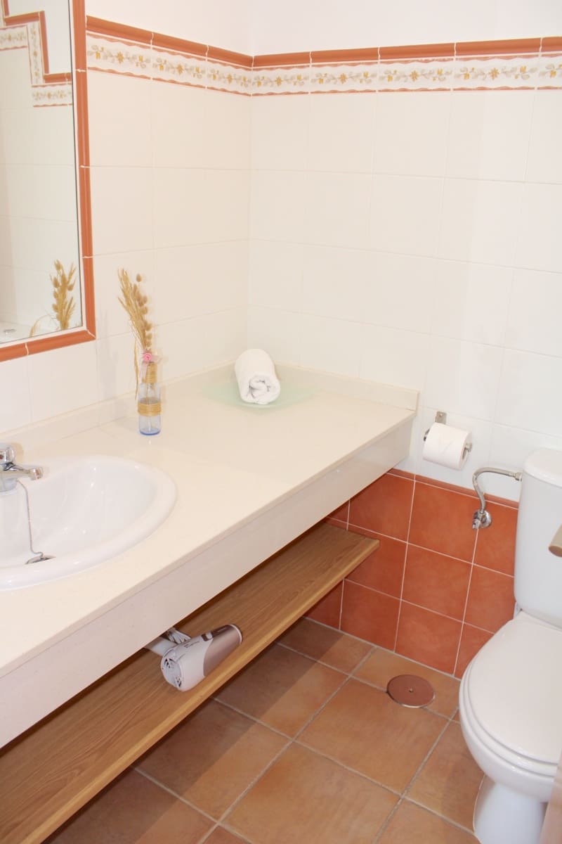 Apartamento en Ayamonte en alquiler - 750 € (Ref: 9438390)
