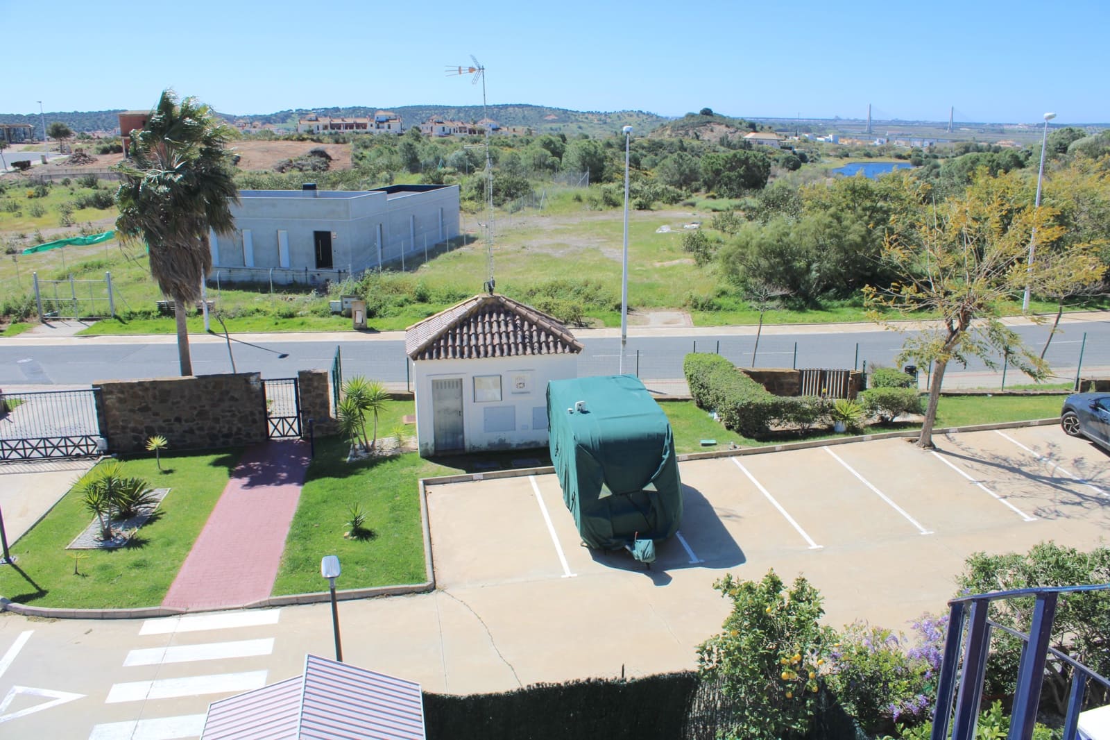 Apartamento en Ayamonte en alquiler - 750 € (Ref: 9438390)