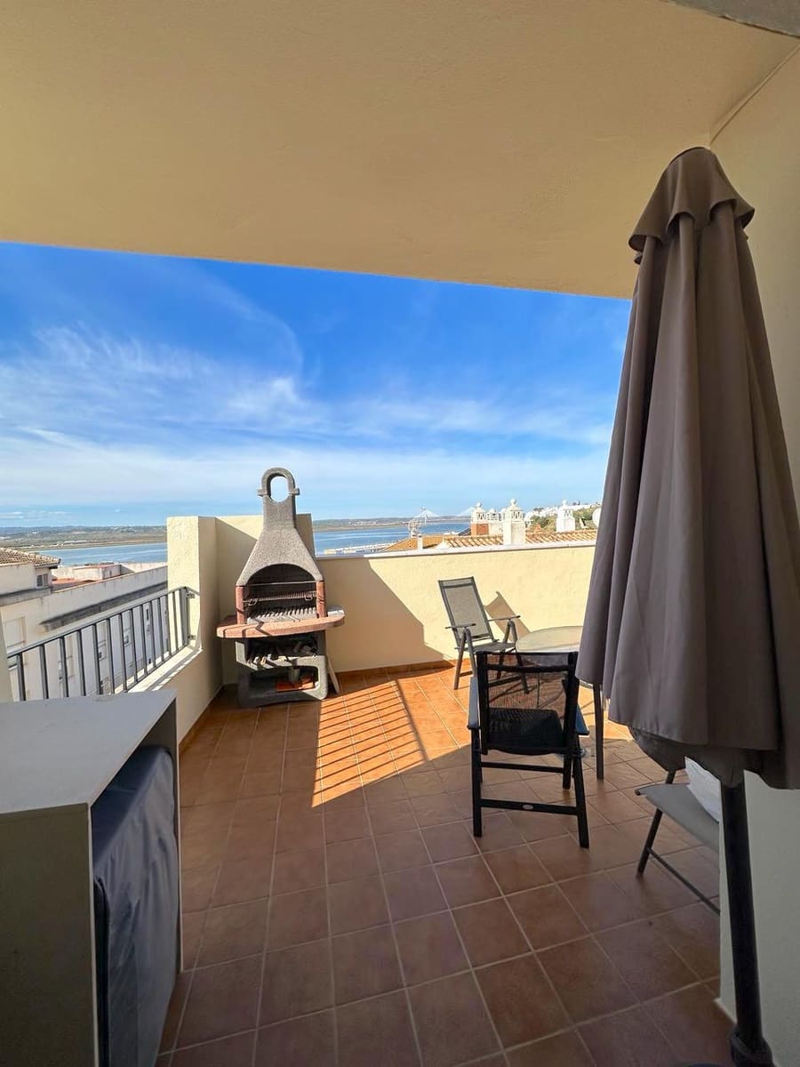 4 sypialnia Dom szeregowy na kwatery wakacyjne w Ayamonte z garażem - 550 € (Ref: 9493907)