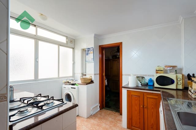 3 bedroom Apartment for sale in Almuñécar with garage - € 639,900 (Ref: 10037697)