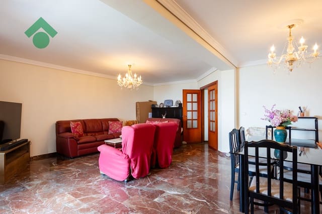 3 bedroom Apartment for sale in Almuñécar with garage - € 639,900 (Ref: 10037697)