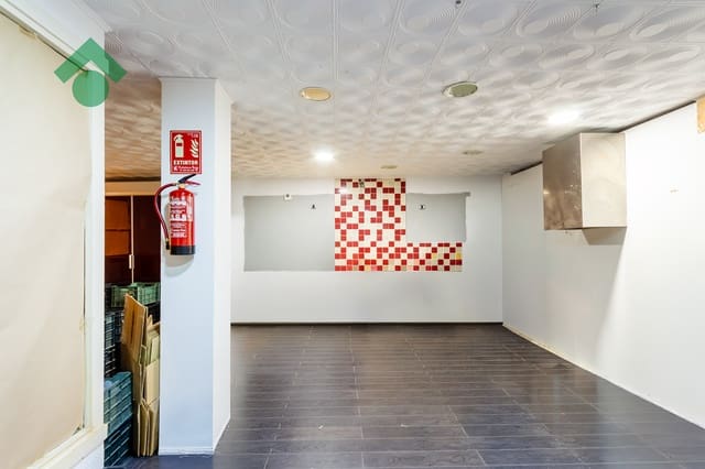 Comercial para venda em Almuñécar - 74 900 € (Ref: 10037698)