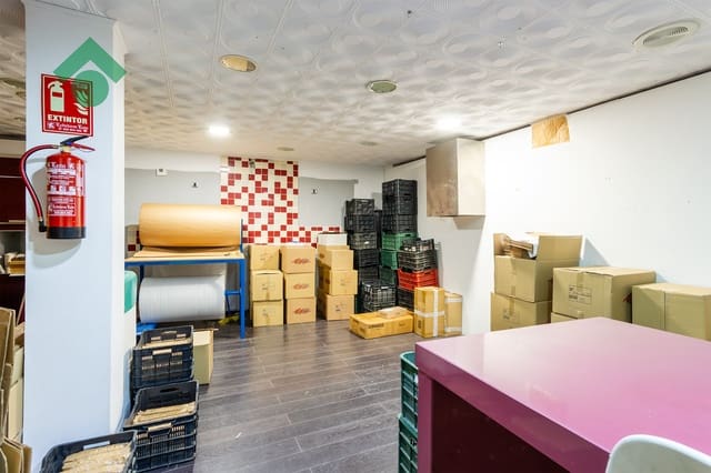 Comercial para venda em Almuñécar - 74 900 € (Ref: 10037698)