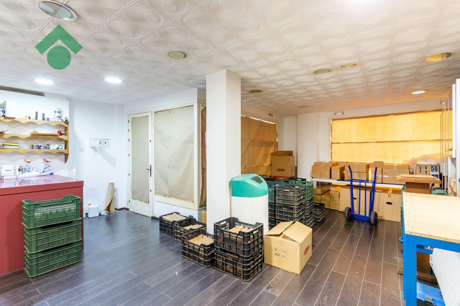 Comercial para venda em Almunecar - 74 900 € (Ref: 10037698)