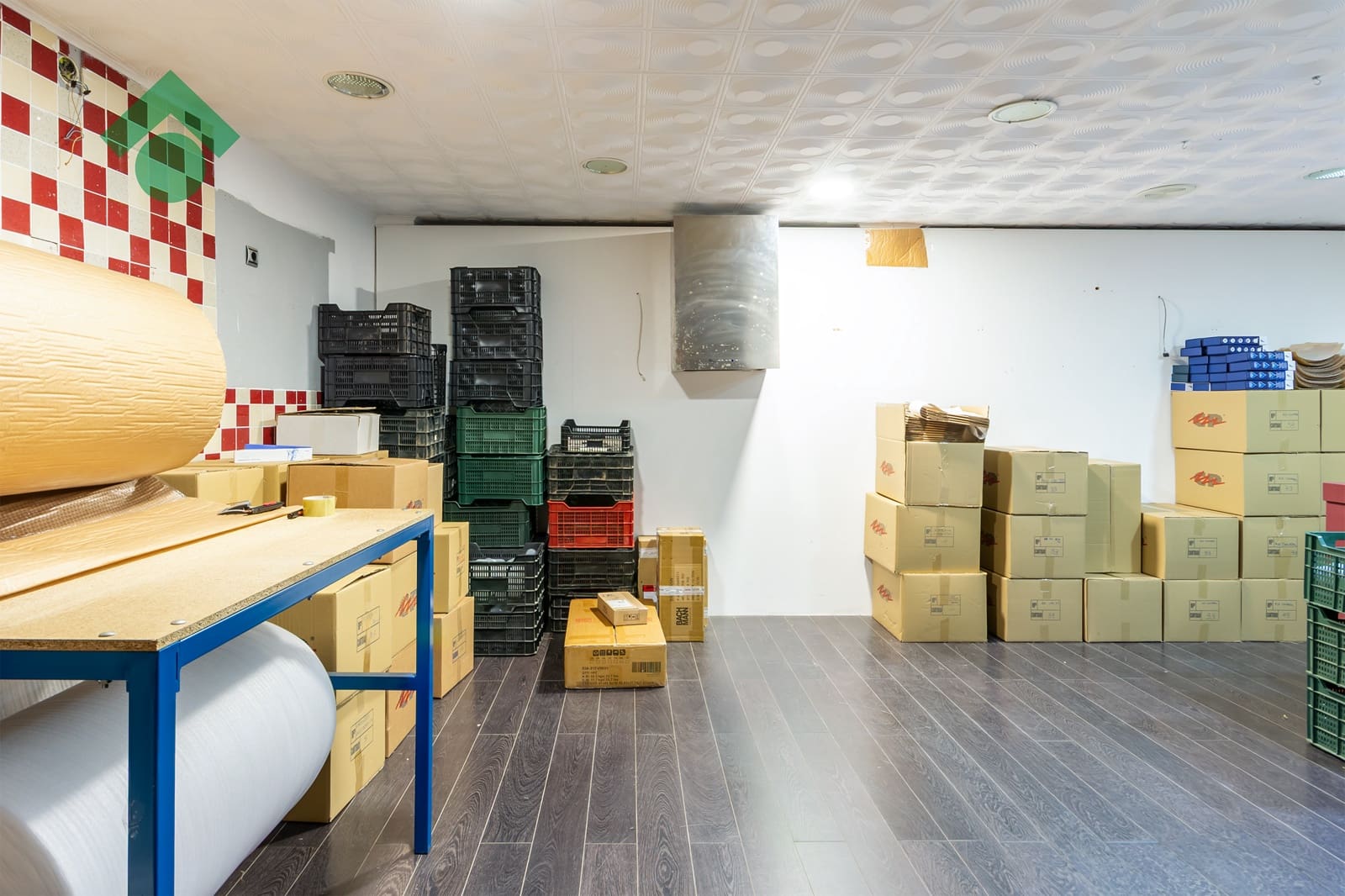 Comercial para venda em Almunecar - 74 900 € (Ref: 10037698)