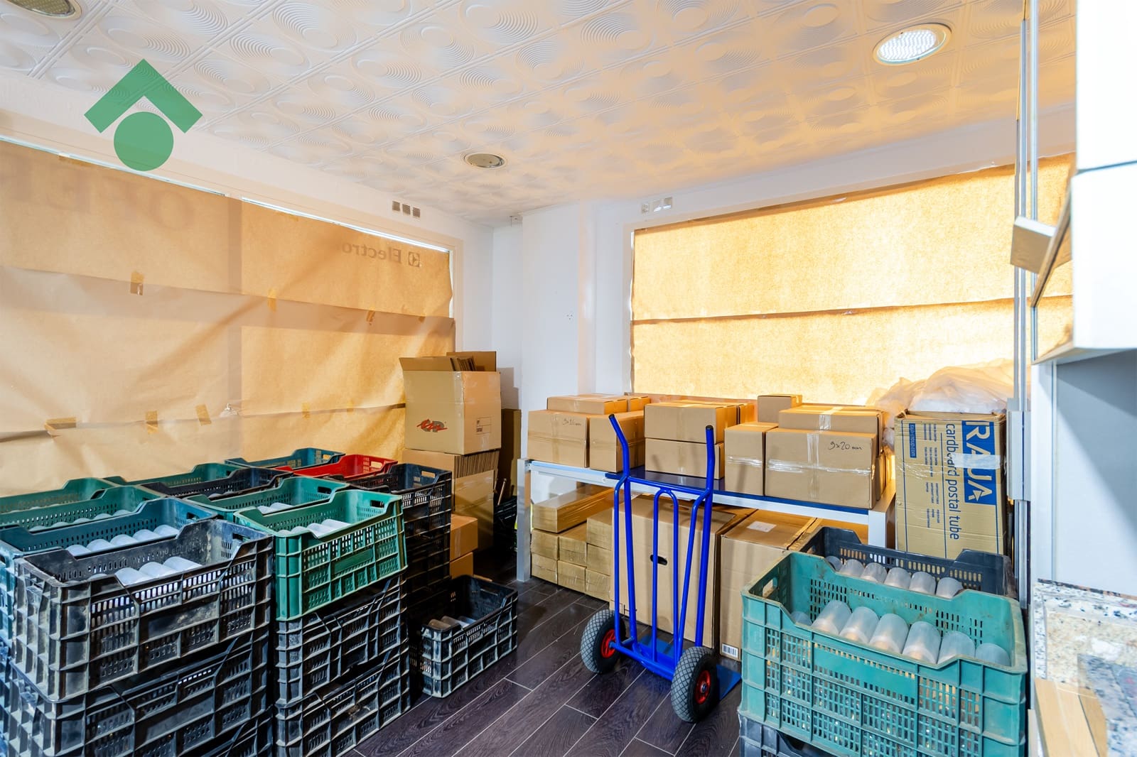 Comercial para venda em Almunecar - 74 900 € (Ref: 10037698)