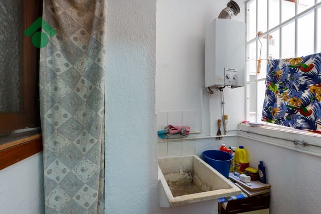 3 bedroom Apartment for sale in Almuñécar - € 149,900 (Ref: 10037699)