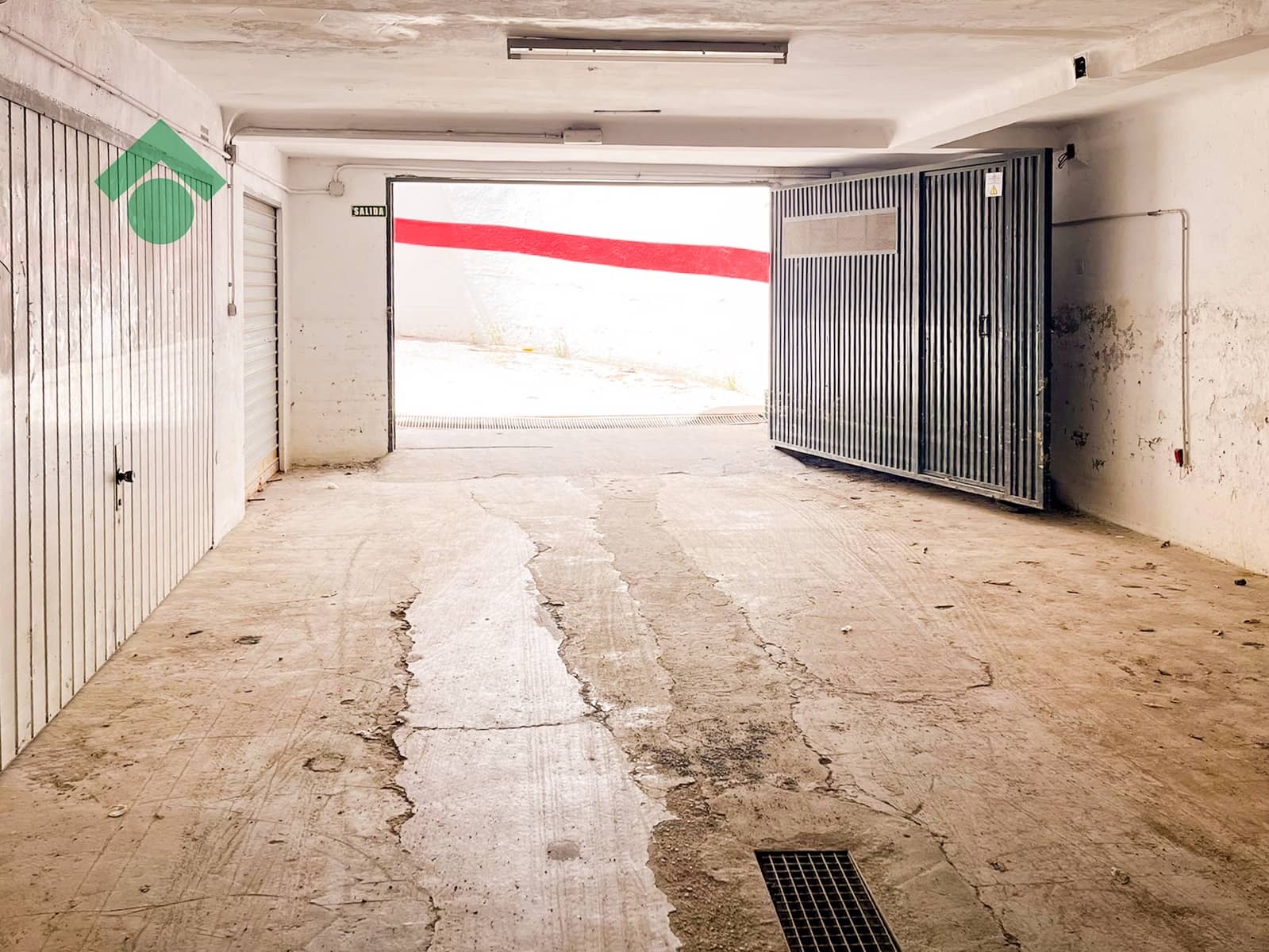 Garage for sale in Almunecar - € 25,900 (Ref: 10037700)