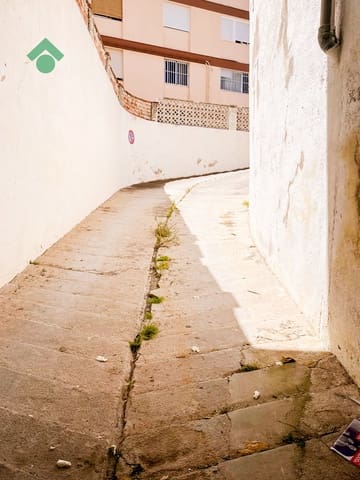 Garage zu verkaufen in Almuñécar - 25.900 € (Ref: 10037700)