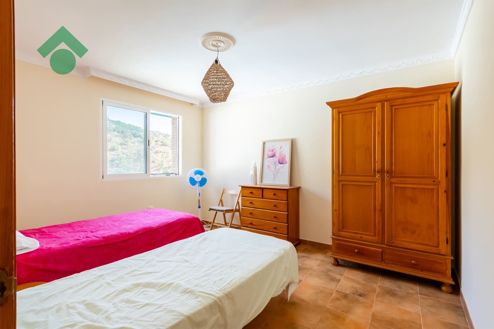 4 sypialnia Willa na sprzedaż w Jete z basenem - 289 900 € (Ref: 10037701)