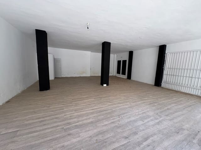 Comercial para venda em Almuñécar com garagem - 159 900 € (Ref: 10037702)