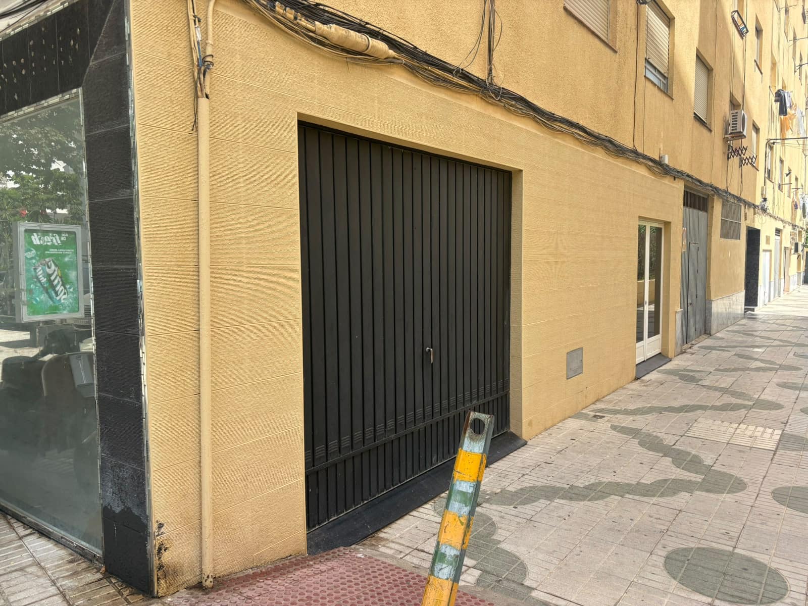 Comercial para venda em Almunecar com garagem - 159 900 € (Ref: 10037702)