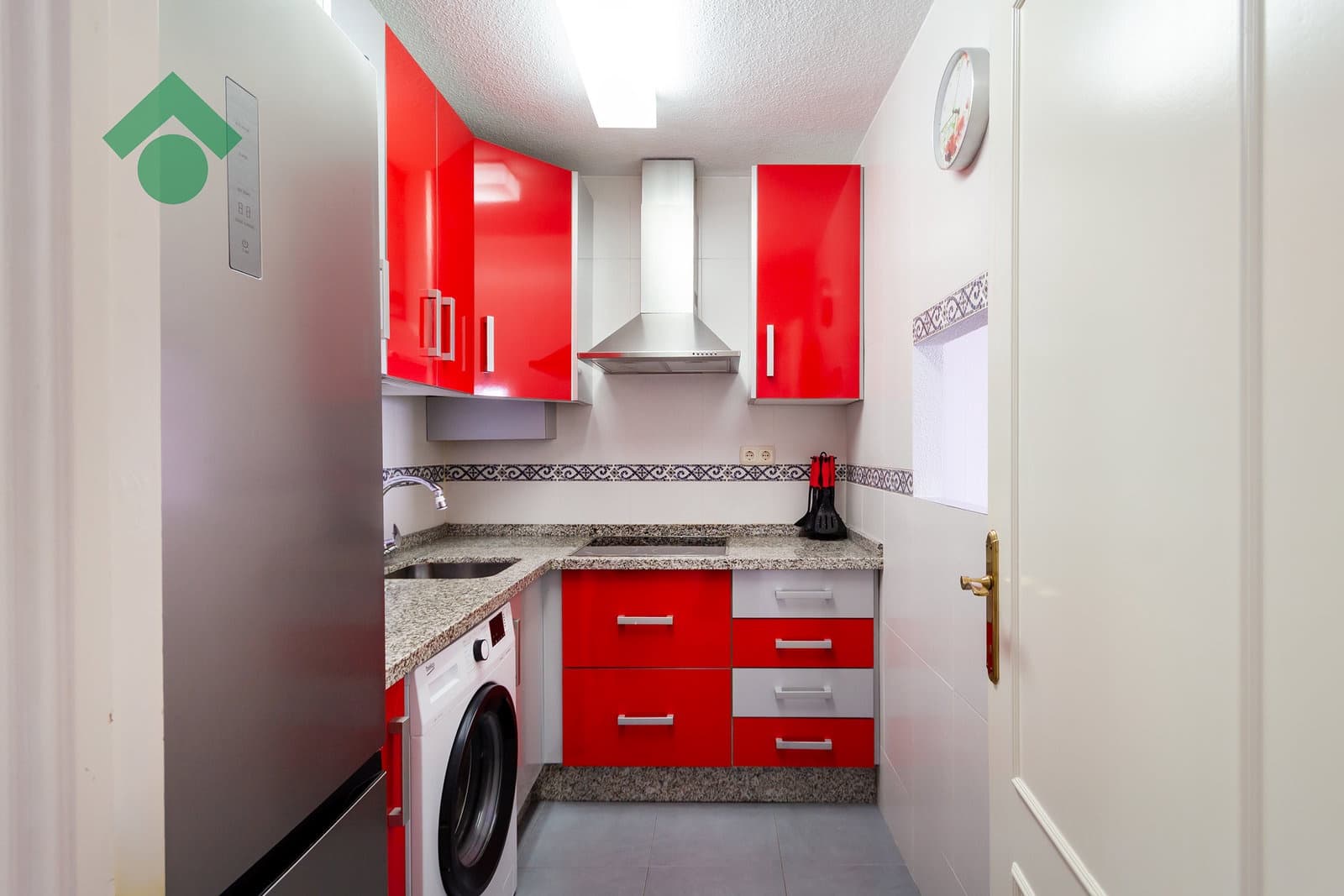 1 bedroom Apartment for sale in Almunecar - € 299,900 (Ref: 10037703)