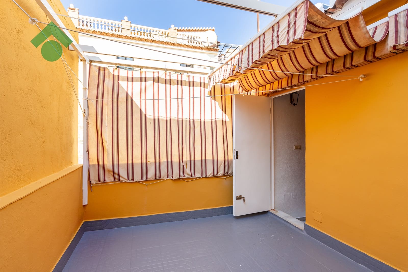 2 chambre Villa/Maison Mitoyenne à vendre à Almunecar - 159 900 € (Ref: 10037704)