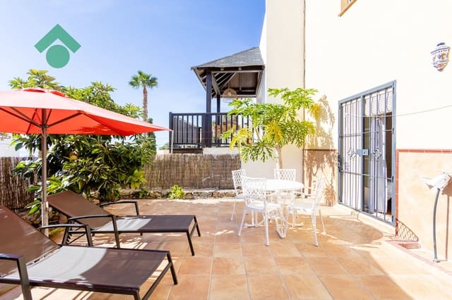 3 bedroom Terraced Villa for sale in Almuñécar with garage - € 290,000 (Ref: 10148187)