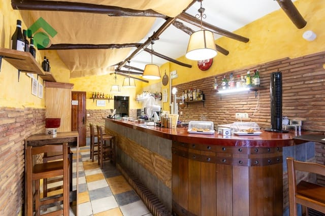 Komercyjne na sprzedaż w Almuñécar - 99 900 € (Ref: 10158977)