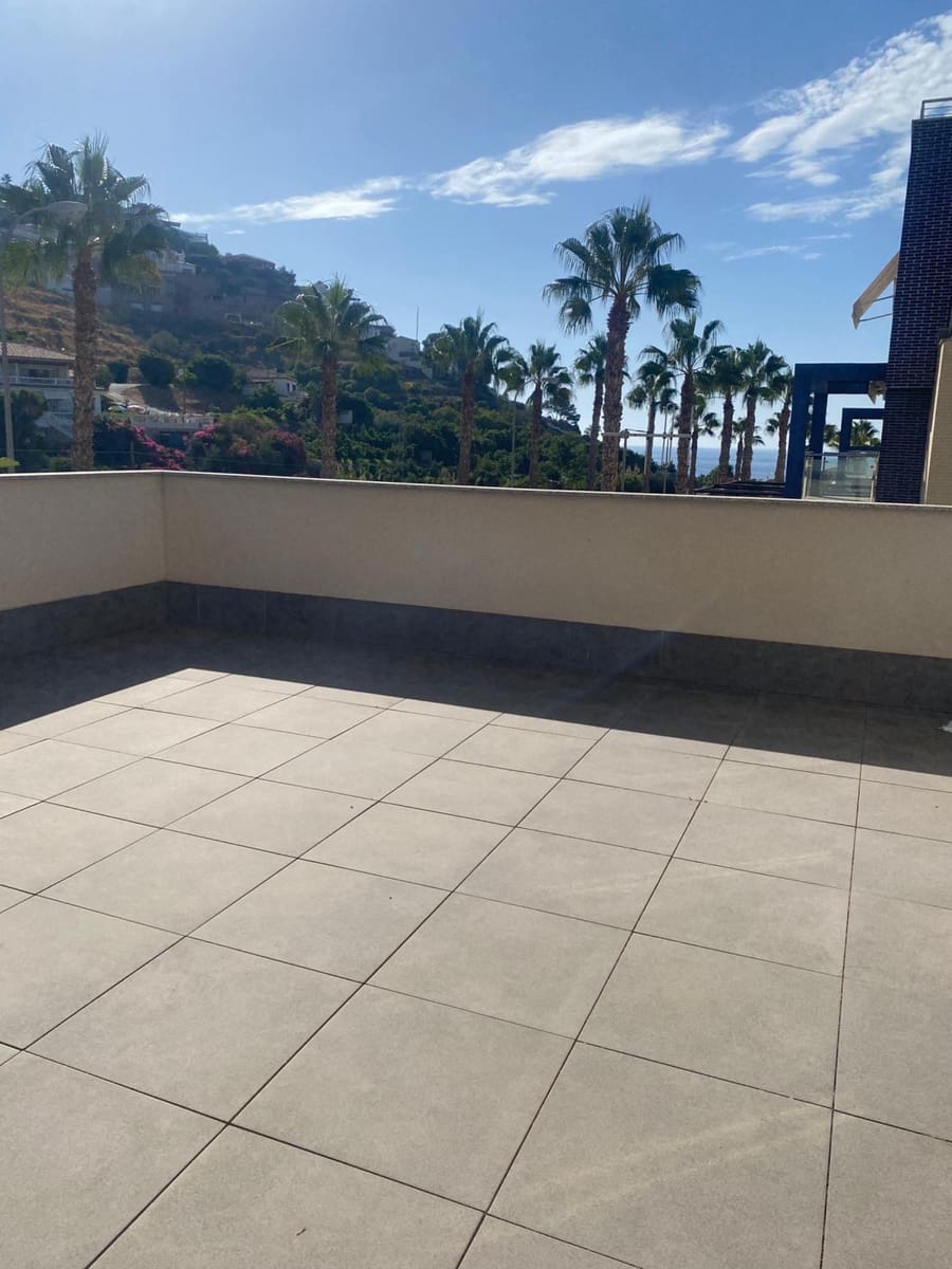 2 soveværelse Lejlighed til leje i Almunecar med swimmingpool garage - € 1.000 (Ref: 10176198)