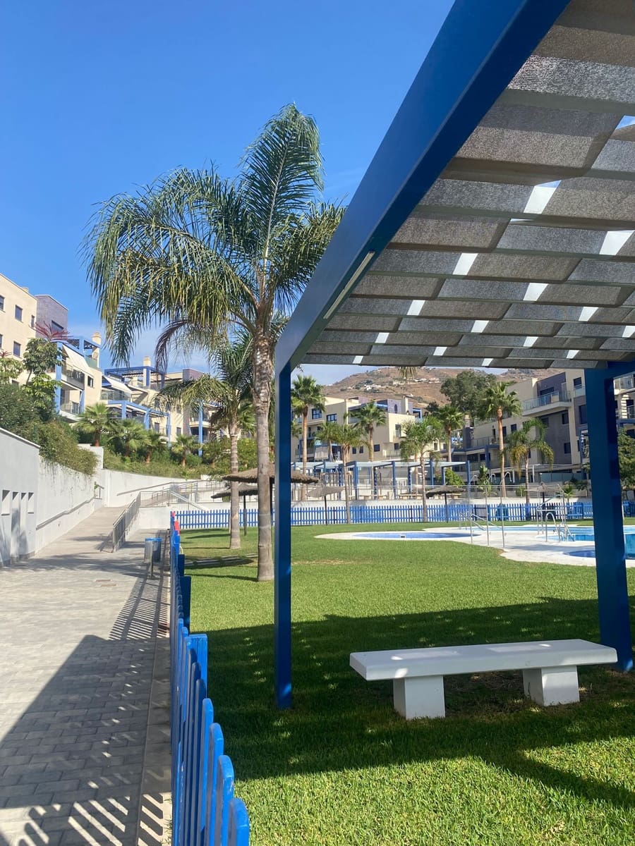 2 soveværelse Lejlighed til leje i Almunecar med swimmingpool garage - € 1.000 (Ref: 10176198)
