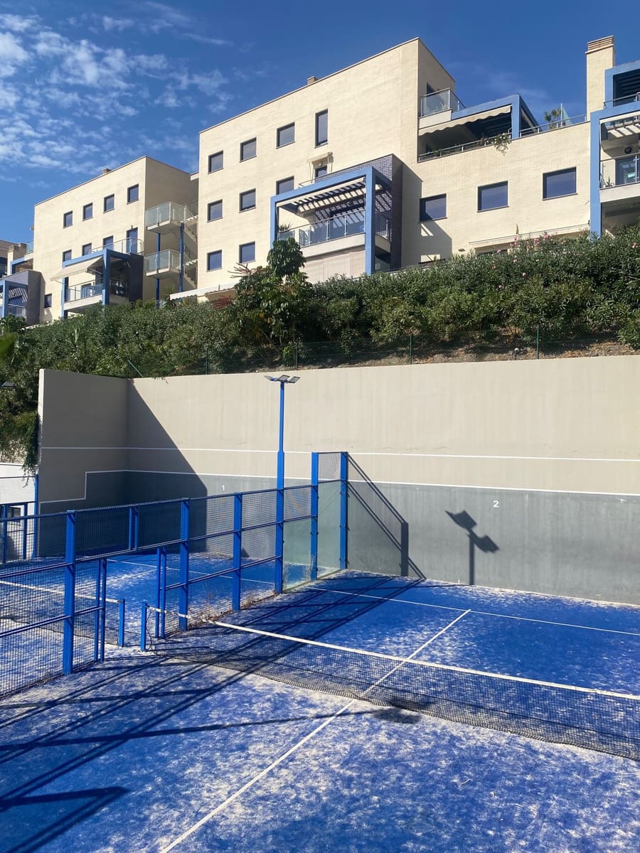 2 soveværelse Lejlighed til leje i Almunecar med swimmingpool garage - € 1.000 (Ref: 10176198)