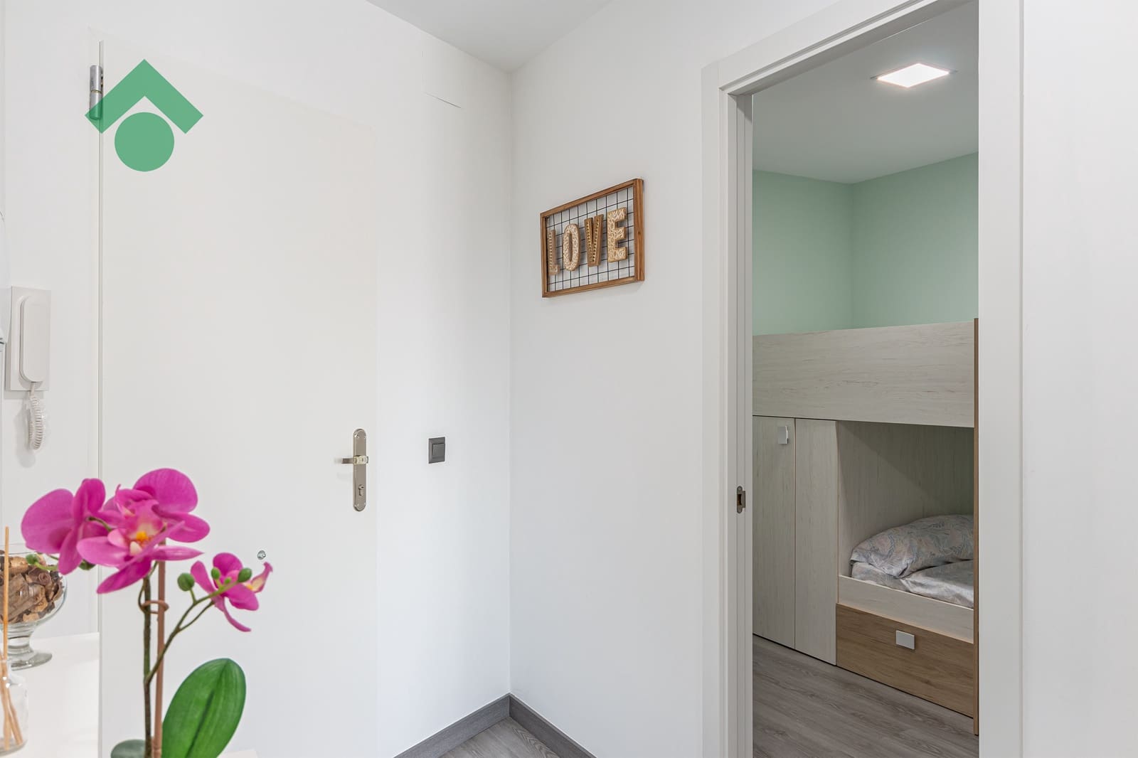 2 bedroom Apartment for sale in Nerja - € 319,000 (Ref: 8601008)