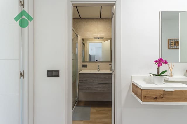 2 bedroom Apartment for sale in Nerja - € 319,000 (Ref: 8601008)