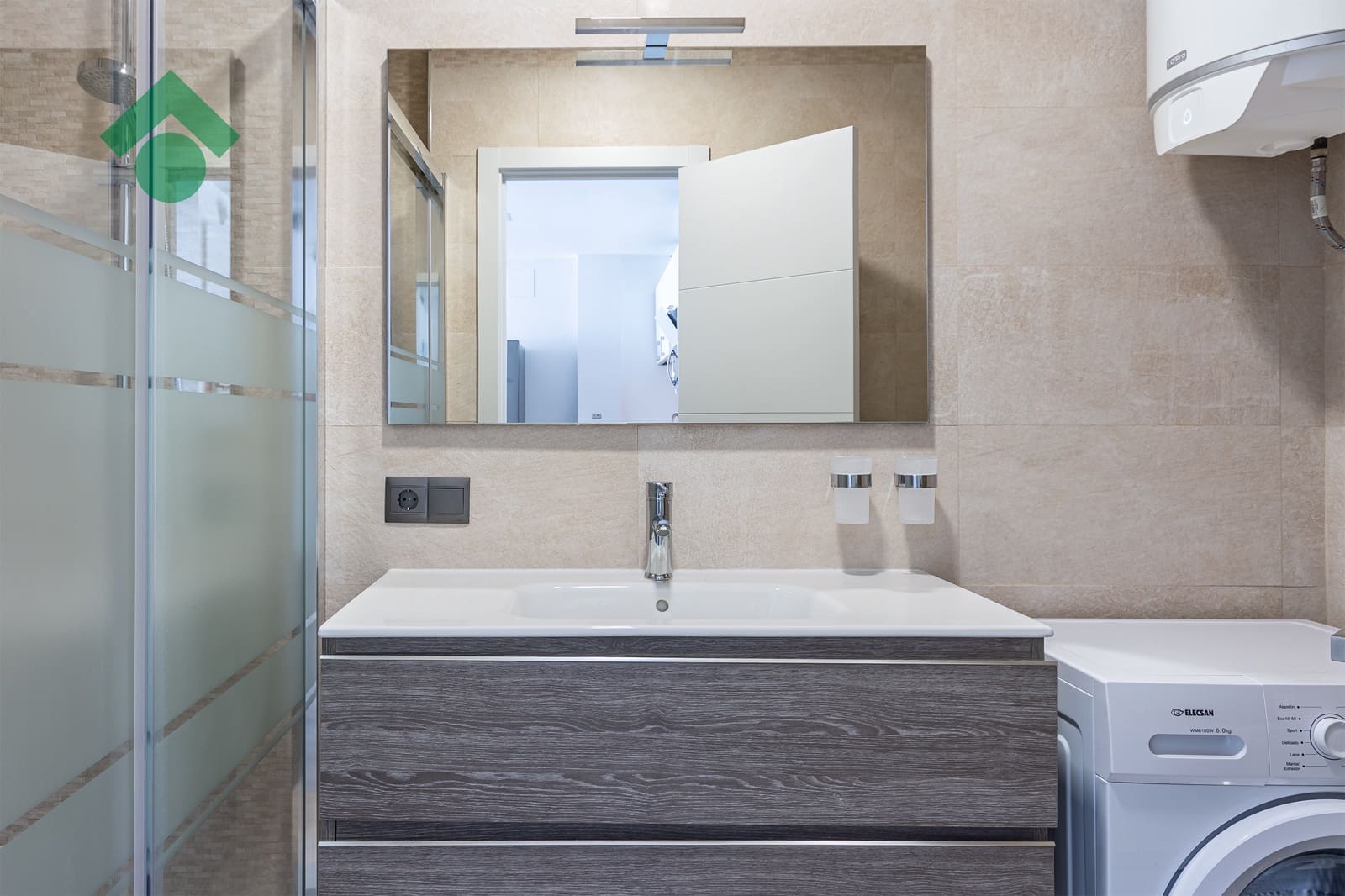 2 bedroom Apartment for sale in Nerja - € 319,000 (Ref: 8601008)