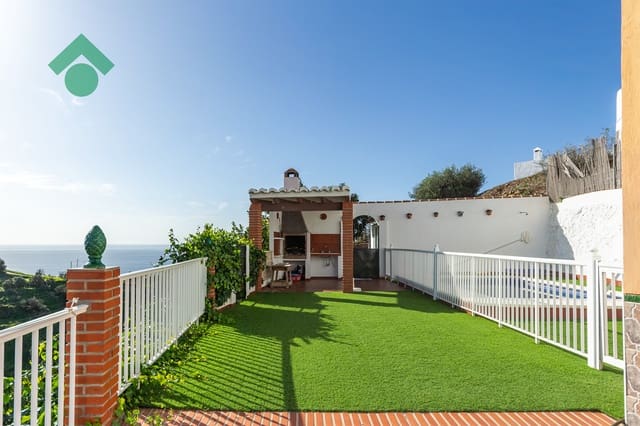 4 sypialnia Willa na sprzedaż w Nerja z basenem - 1 500 000 € (Ref: 8771066)