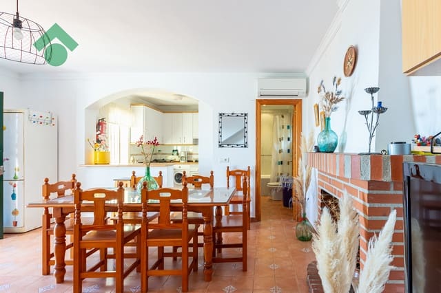 4 sypialnia Willa na sprzedaż w Nerja z basenem - 1 500 000 € (Ref: 8771066)