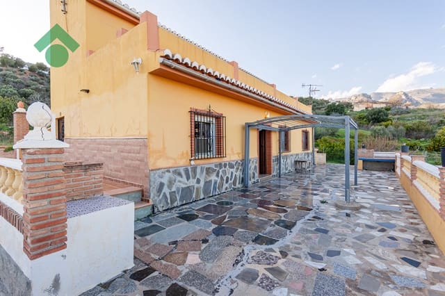 6 soveværelse Finca/Landehus til salg i Almuñécar med swimmingpool - € 249.900 (Ref: 8941994)