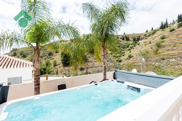 3 sypialnia Willa na sprzedaż w Almuñécar z basenem - 449 900 € (Ref: 8969757)