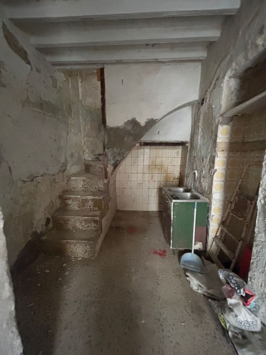 Ruin til salg i Almunecar - € 50.000 (Ref: 9162995)