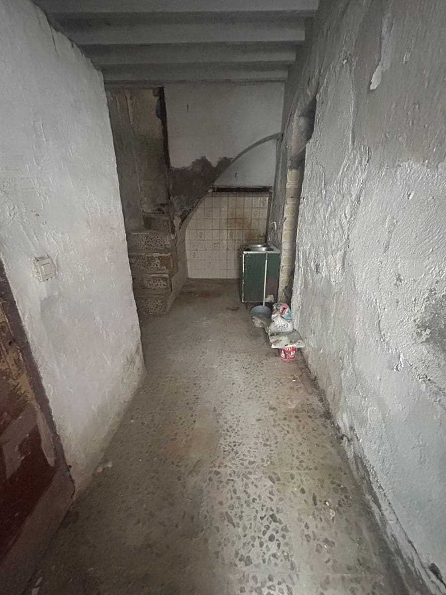 Ruin til salg i Almunecar - € 50.000 (Ref: 9162995)