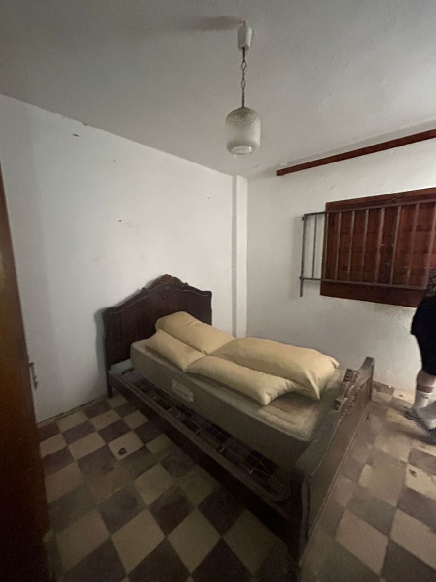 4 soveværelse Byhus til salg i Almunecar - € 55.000 (Ref: 9163222)