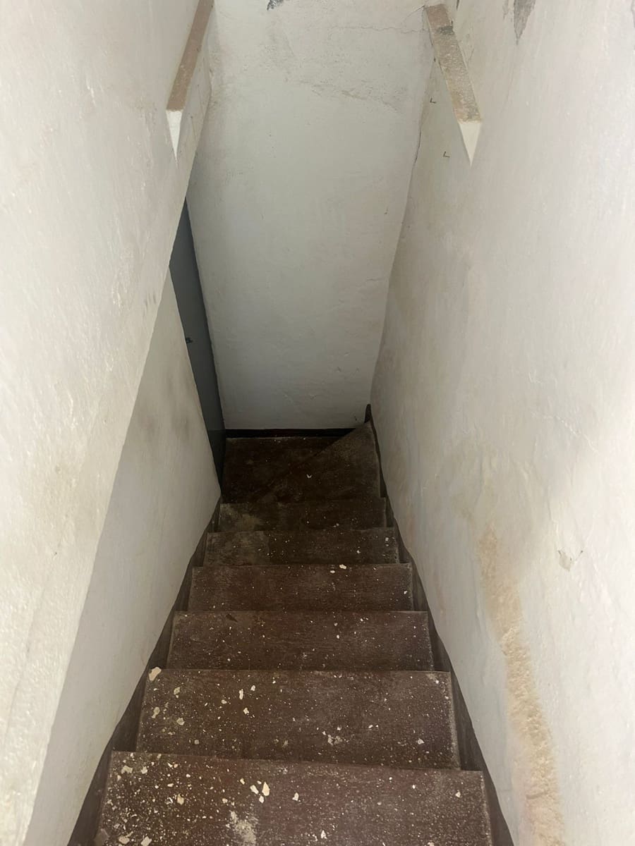 4 soveværelse Byhus til salg i Almunecar - € 55.000 (Ref: 9163222)