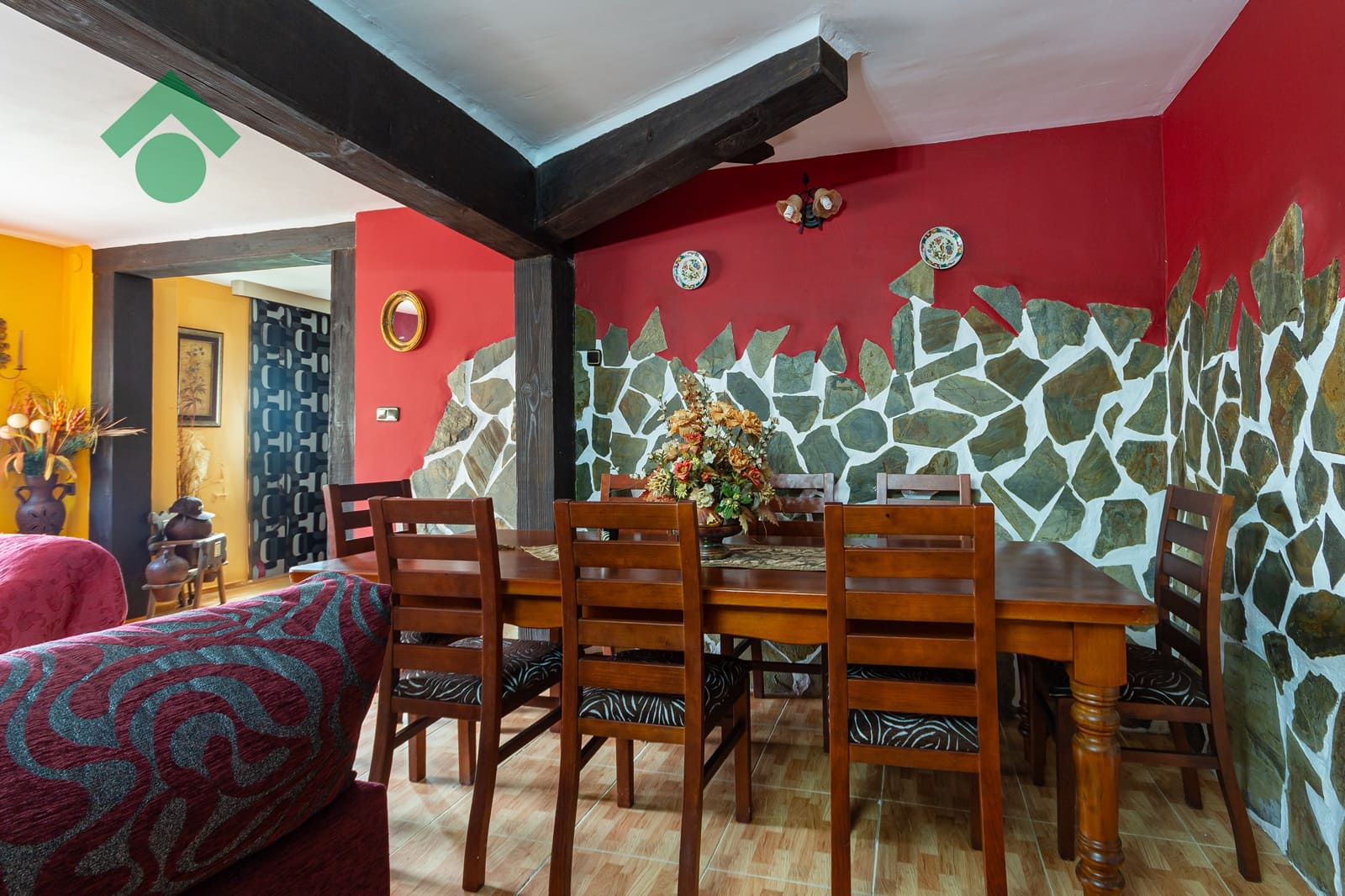 2 soverom Leilighet til salgs i Almunecar med svømmebasseng garasje - € 189 900 (Ref: 9168872)